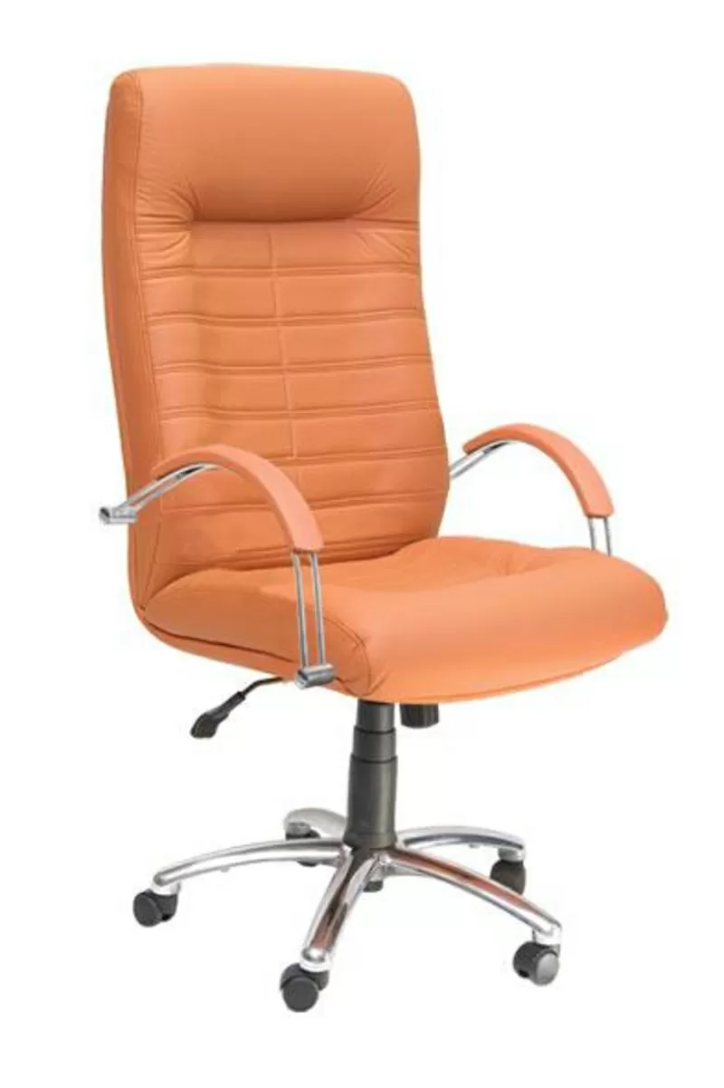 Покраска офисного кожаного кресла 2