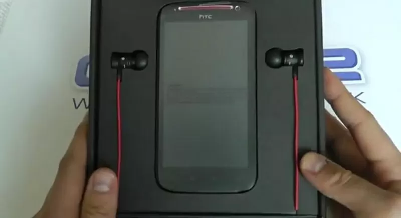 Продам новый смартфон HTC Sensation XE Z715e + карта 8GB в ПОДАРОК 2