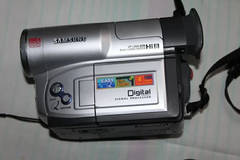 видеокамера Samsung VP-L906  2