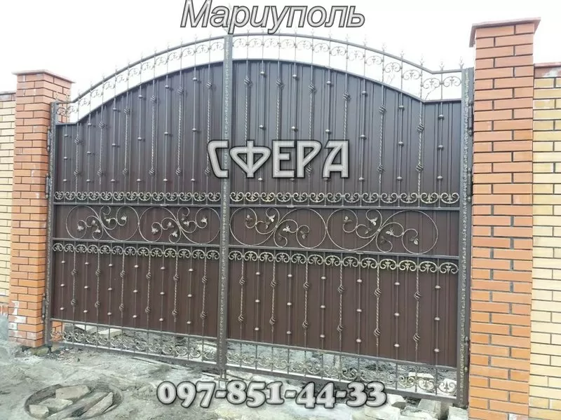 Кованые ворота,  распашные,  откатные,  решетчатые,  металлические калитки,  художественная ковка,  кованые изделия от производителя. 13