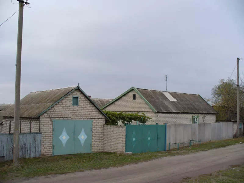 дом в с.Ямполь Краснолиманского р-на Донецкой обл.